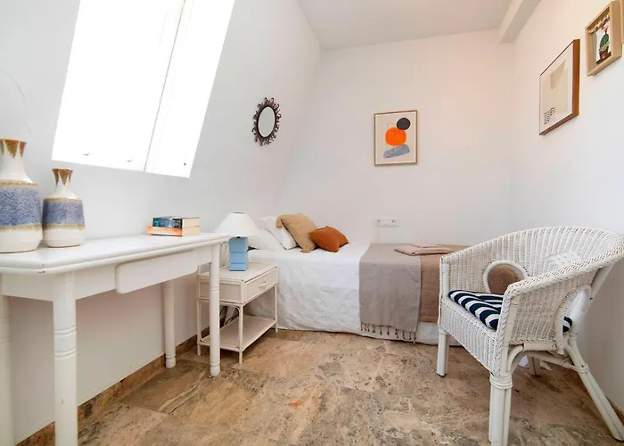 Orellana-5 By Interhome Calp